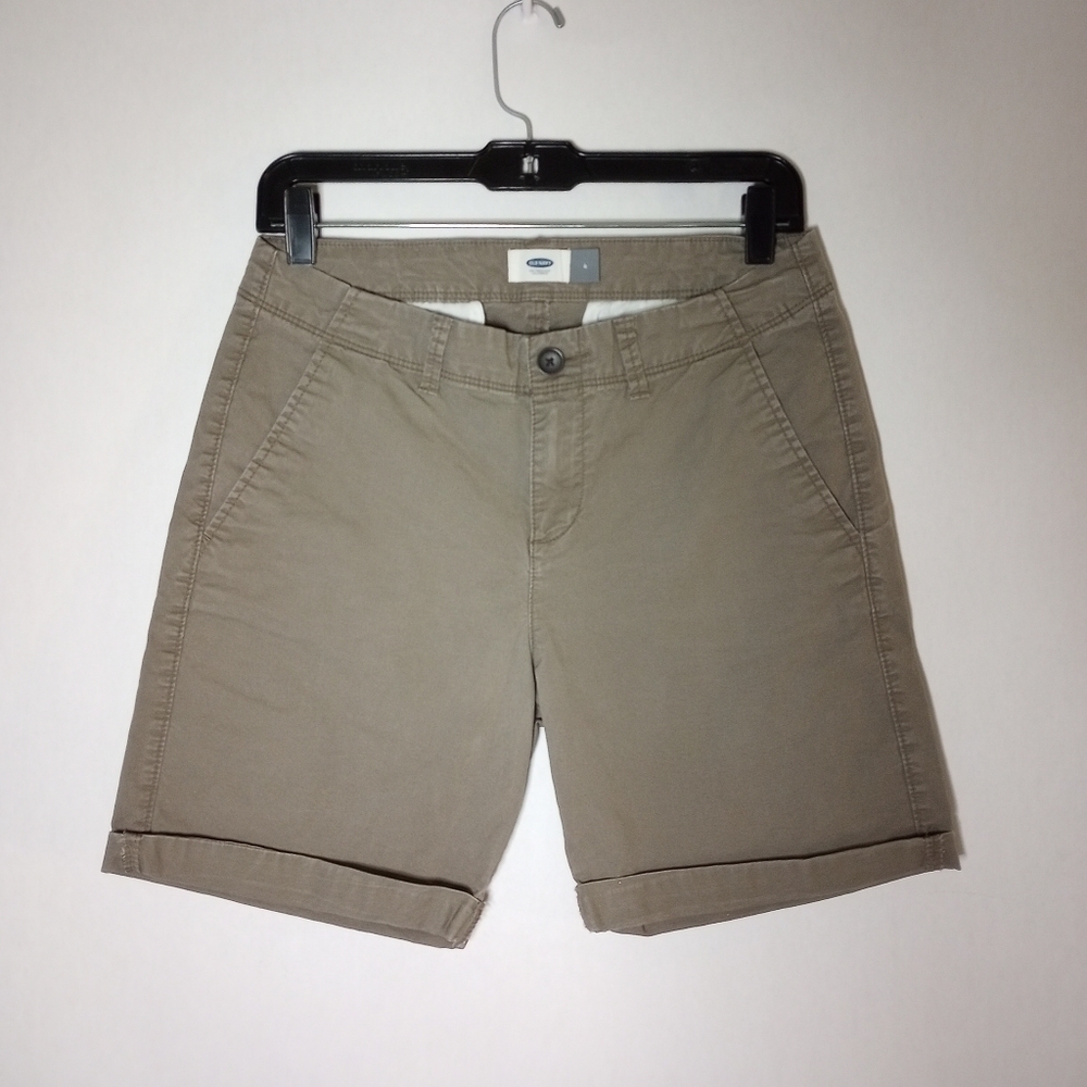 Old navy grey shorts size 4